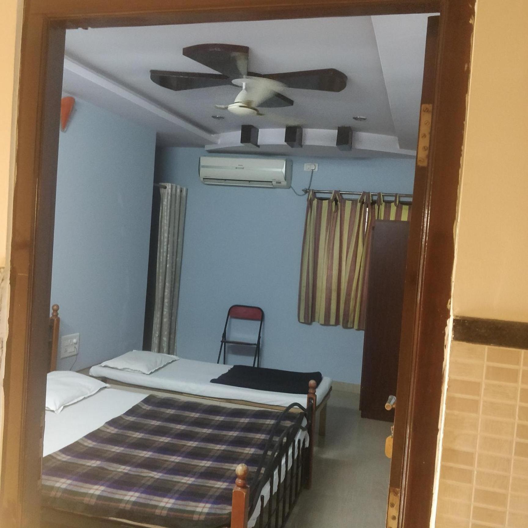 Hotel Delta Executive Shirdi Extérieur photo
