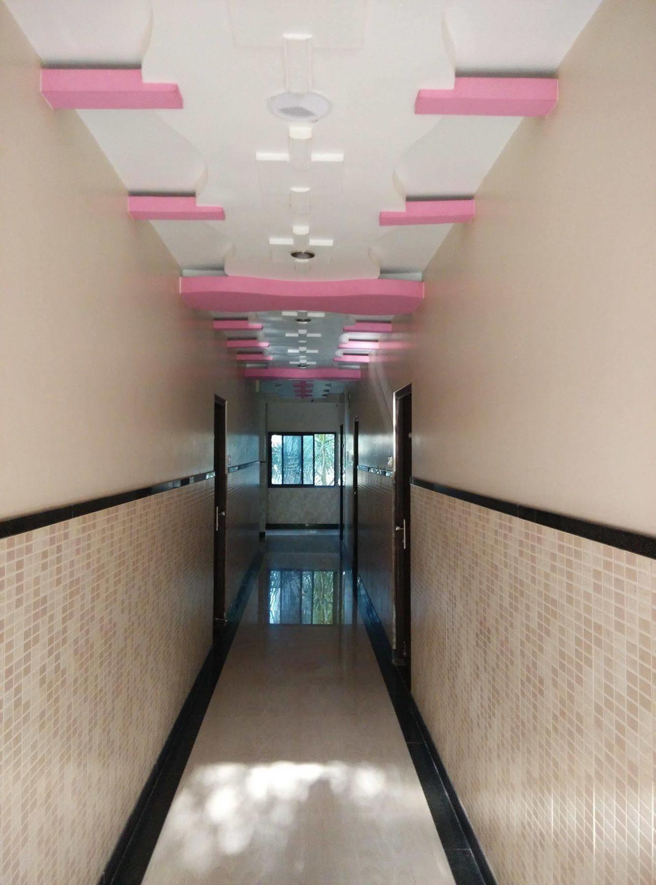 Hotel Delta Executive Shirdi Extérieur photo